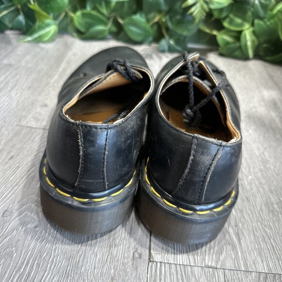 Oxfords_&_Derbys